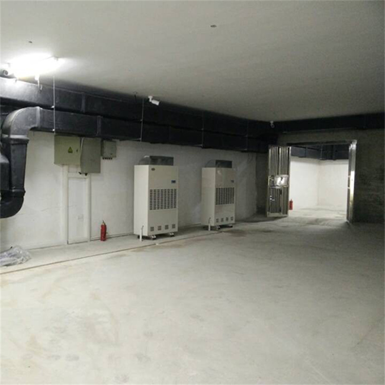 濮阳高温季节用什么除湿设备-采用杭州井泉环保科技有限公司生产的杭井牌：HJ-8240H 380V／50Hz 除湿量240升／天空气除湿机来控湿