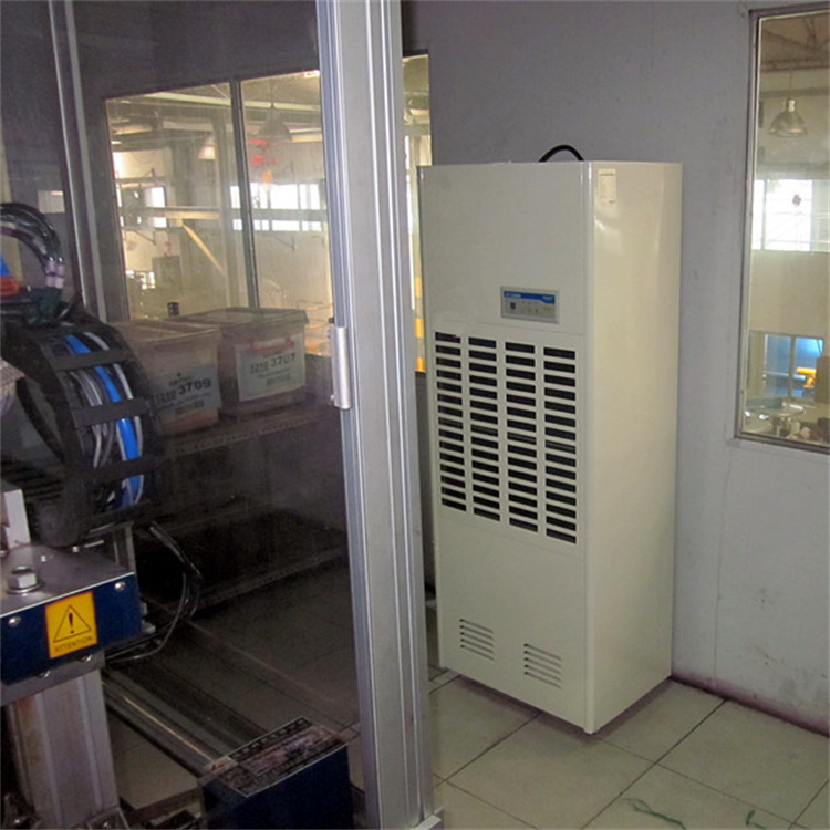 靖江高温季节潮湿处理方法？配置杭州井泉环保科技有限公司生产的杭井牌：HJ-890H 220V／50Hz 除湿量90升／天干燥吸湿机来除湿